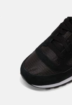 Saucony Jazz- Sneakers Laag - Black/Gold -Saucony 1be296aefa2b4fce91f0bcb29b02e2dd