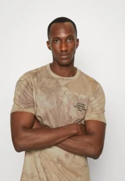 Saucony Explorer Short Sleeve - Sport T-Shirt - Pewter -Saucony 2e32c992d7994441a404aef92837fb8b