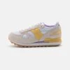 Saucony Shadow Original Unisex - Sneakers Laag - White/Gold/Navy -Saucony 34415e47e7ae43d9910331312ac13bc8