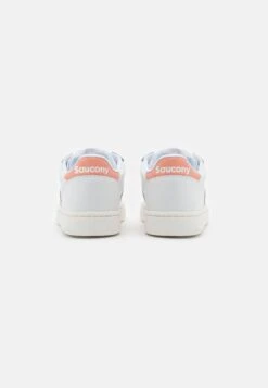 Saucony Jazz Court - Sneakers Laag - White/Blush -Saucony 35fa0d3f75934d07bc0113d91800c3e0