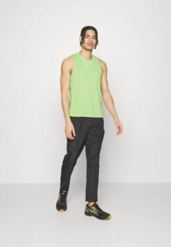 Saucony Stopwatch Graphic Singlet - Top - Invader Heather Graphic -Saucony 3b6bee38270e4e8cbfe0cd9db3fa243d