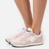 Saucony Dxn Trainer - Sneakers Laag - Peach/White