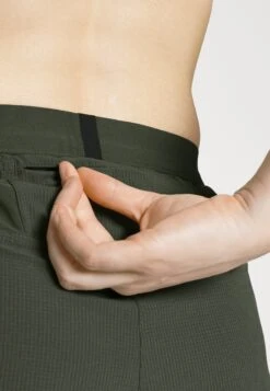 Saucony Explorer Short - Korte Broeken - Climbing Ivy 13 Saucony Explorer Short - Korte Broeken - Climbing Ivy -Saucony 5987c83f22f14849a667eb5014913e41