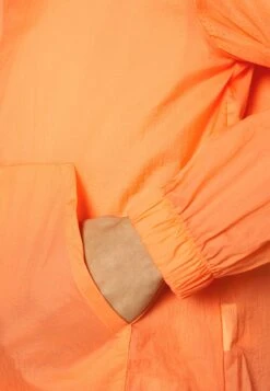 Saucony Elevate Packaway Jacket - Runningjack - Zenith -Saucony 62567be16ede40a6baad75dfd5b8105c