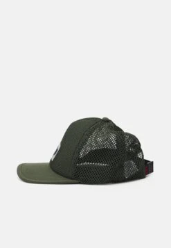 Saucony Outpace Trucker Hat - Pet - Climbing Ivy -Saucony 9adc05341f394c5c8e69e049685a62fa