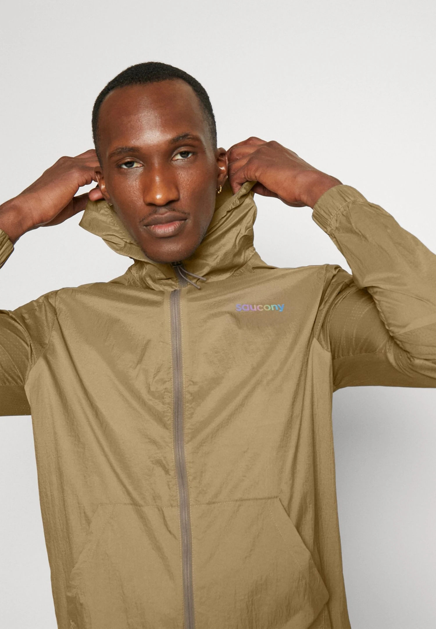 Saucony Elevate Packaway Jacket - Runningjack - Pewter 6 Saucony Elevate Packaway Jacket - Runningjack - Pewter - Afbeelding 4