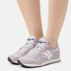 Saucony Dxn Trainer - Sneakers Laag - Grey/White -Saucony 9cf3a8f502344f49bac07ce4234a794a