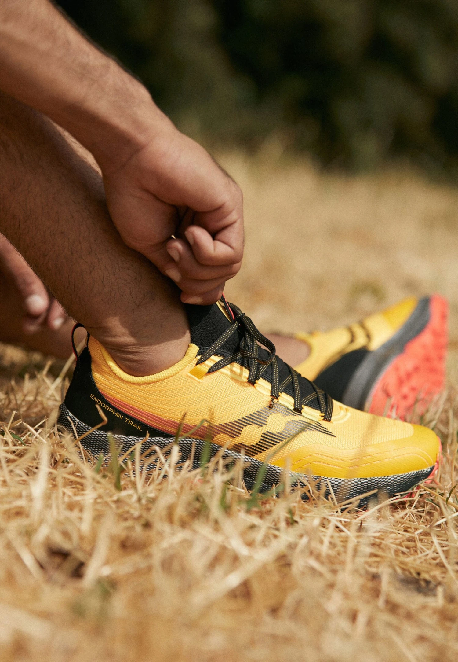 Saucony Endorphin - Trail Hardloopschoenen - Vizigold/Vizired 4 Saucony Endorphin - Trail Hardloopschoenen - Vizigold/Vizired - Afbeelding 2