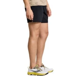Saucony E. Utility 6" Shorts - Zwart -Saucony saucony explorer utility 6 shorts black 5 1451774