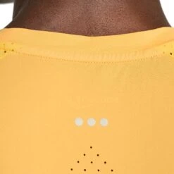 Saucony Pinnacle Shirt Met Korte Mouwen - Blazing Orange -Saucony saucony pinnacle short sleeve shirt blazing orange 4 1451810