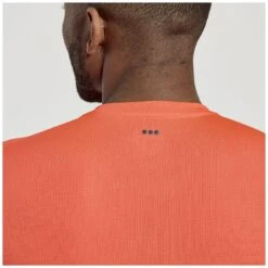 Saucony Stopwatch Short Sleeve Shirt - Vizi Red -Saucony saucony stopwatch short sleeve shirt vizi red 5 1326330